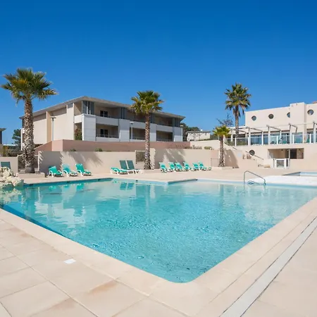 Location D'un Superbe Avec Piscine Apartment *